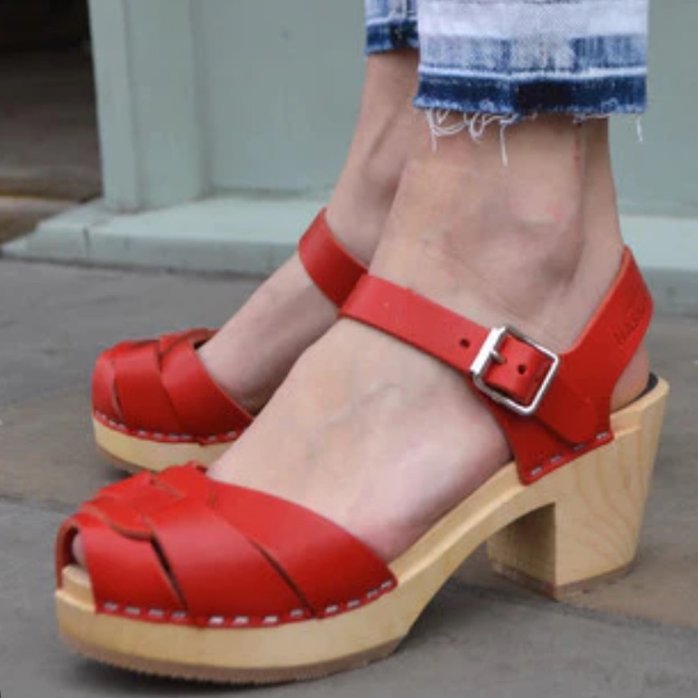 SWEDISH HASBEENS Peep Toe Low Clog Sandal Size 35